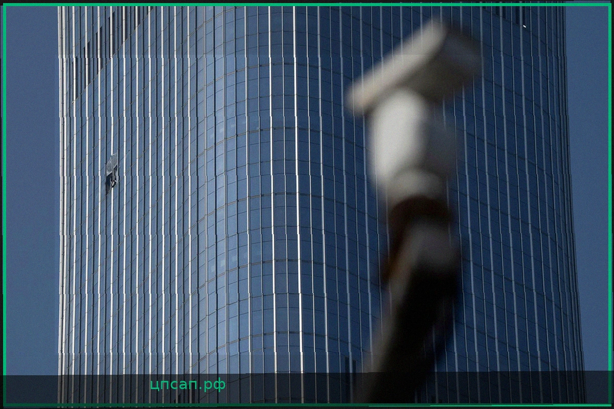 Падение в CITIC Tower: Власти Пекина раскрыли подробности крушения самолета