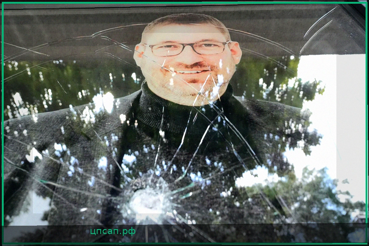 Насилие против партий и политиков резко возросло